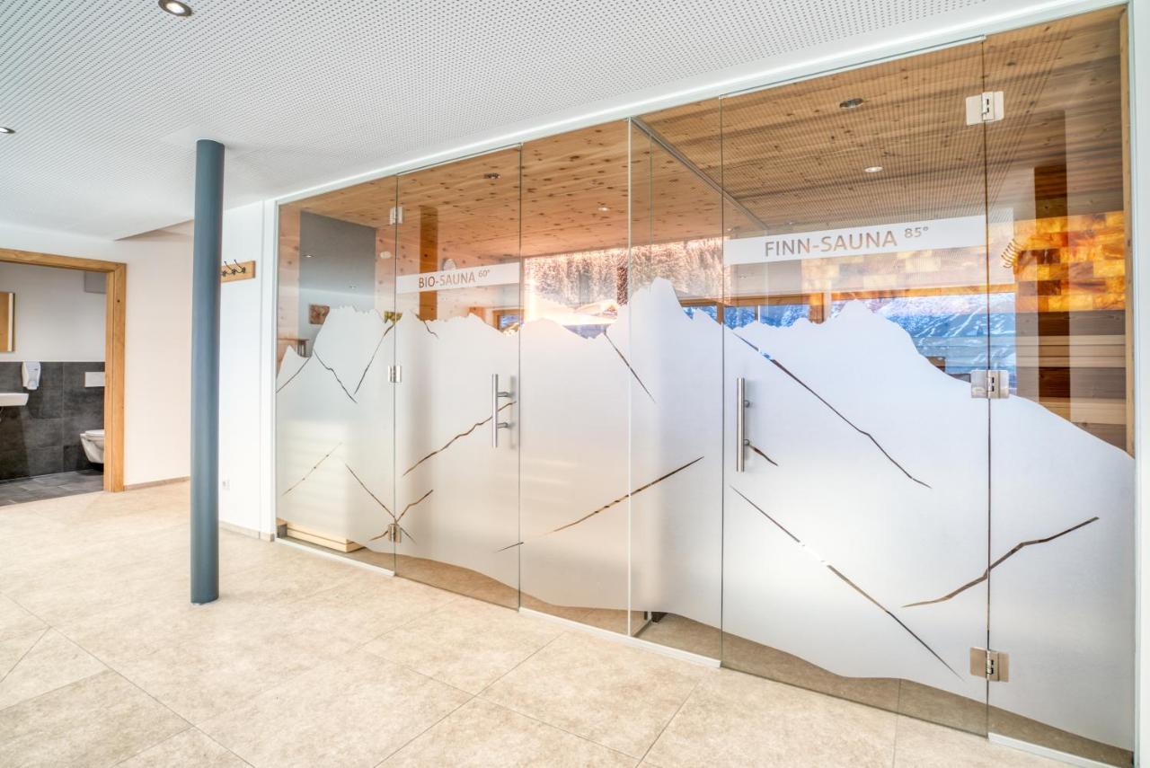 Hus23 With Wellness * Schröcken