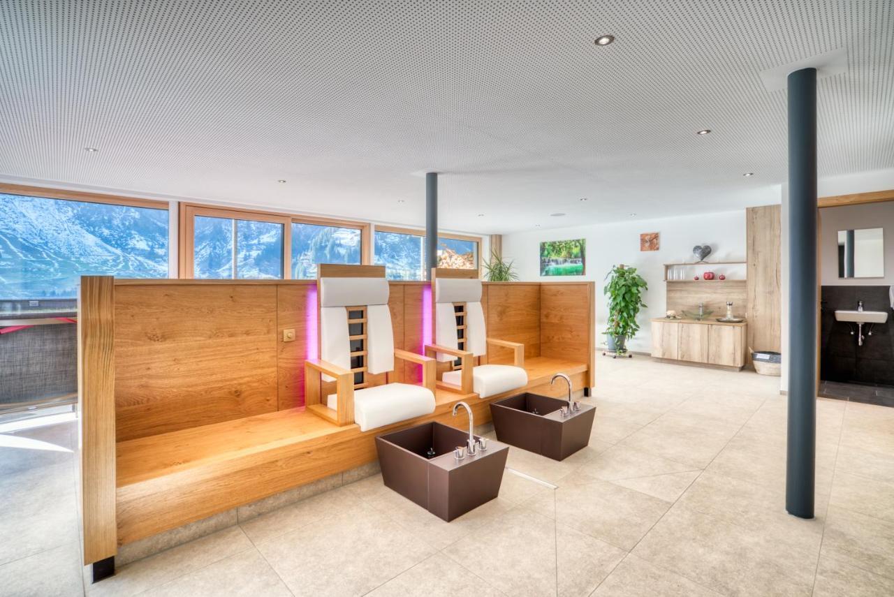 Hus23 With Wellness * Schröcken