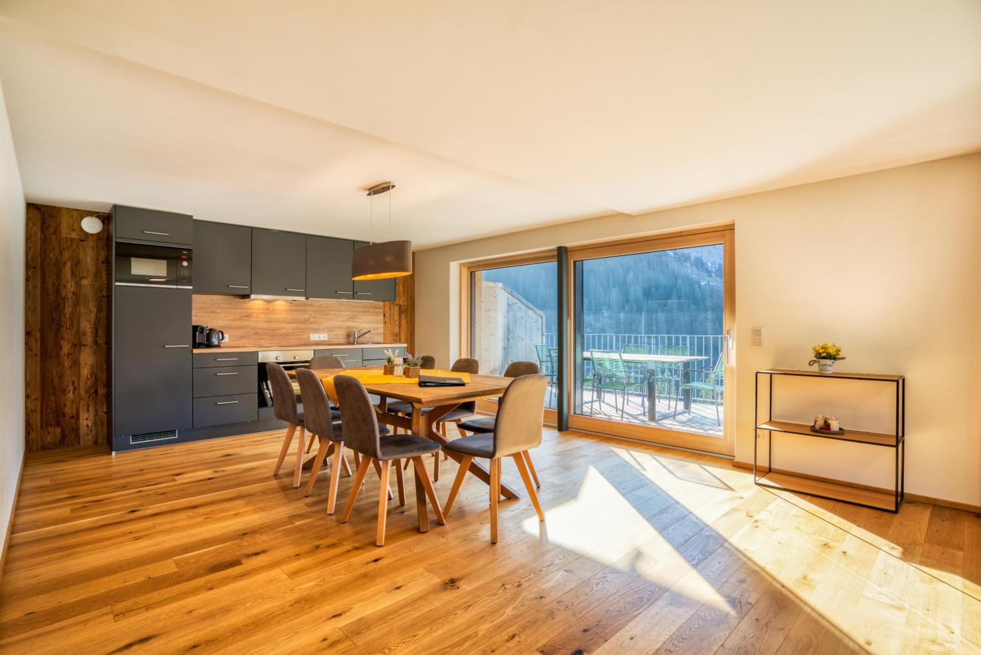 Hus23 With Wellness