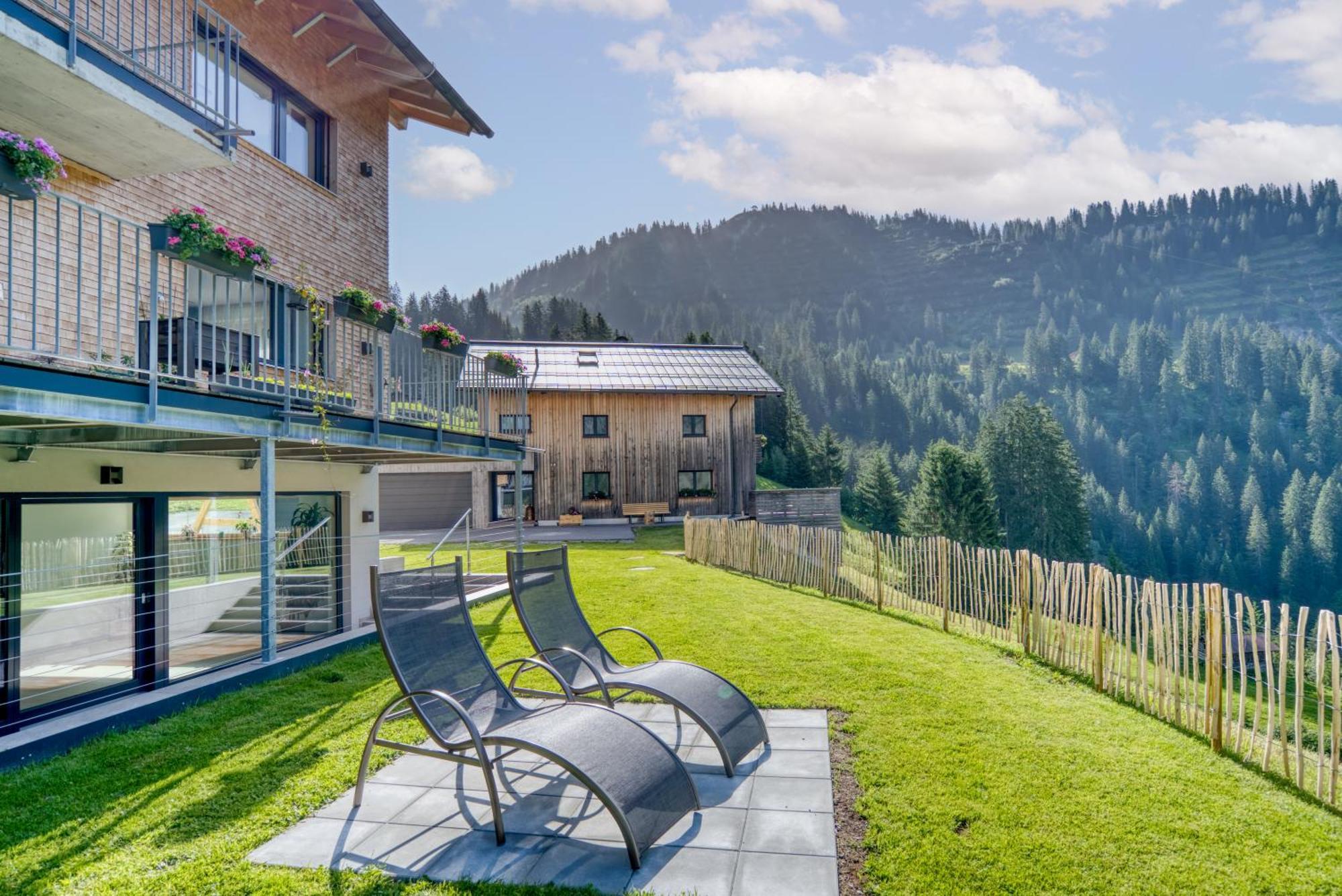 Hus23 With Wellness * Schröcken